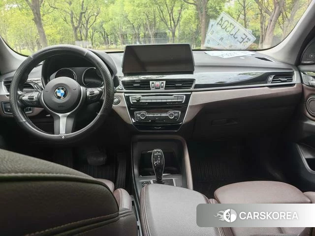 BMW X1 2021 Темно-серый из Китая, фото 2