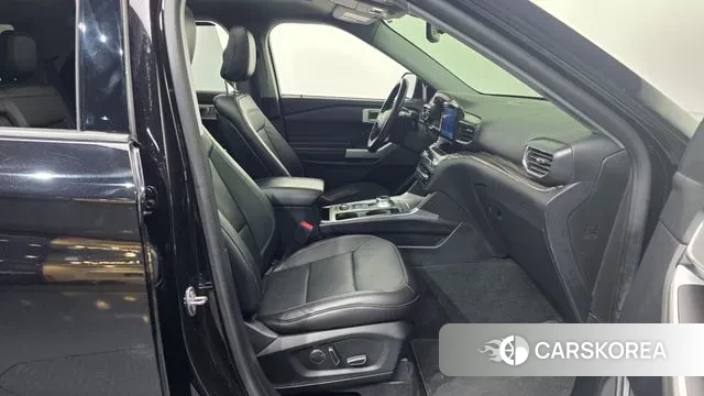 Ford Explorer 6th Generation 2020 Черный из Кореи, фото 2