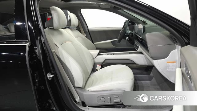 Hyundai Ionic 6 2023 Черный из Кореи, фото 2