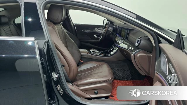 Mercedes-Benz CLS-Class C257 2018 Черный из Кореи, фото 2