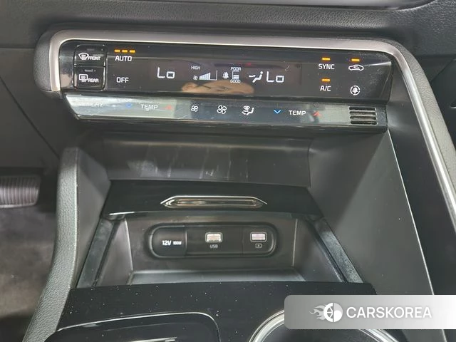 Kia K5 3rd generation 2023 Белый из Кореи, фото 2