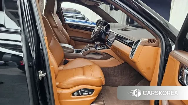 Porsche Cayenne (PO536) id 2890764 из Кореи 2
