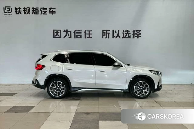 BMW X1 2023 Белый из Китая, фото 2