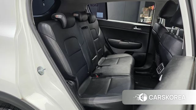 Kia Sportage 4th Generation 2018 Белый из Кореи, фото 2