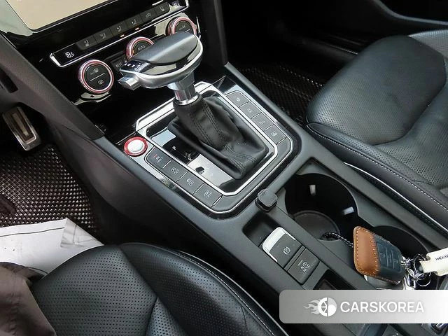 Volkswagen Arteon 2019 Серебряный из Кореи, фото 2