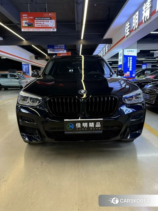 BMW X3 2021 Черный из Китая, фото 2