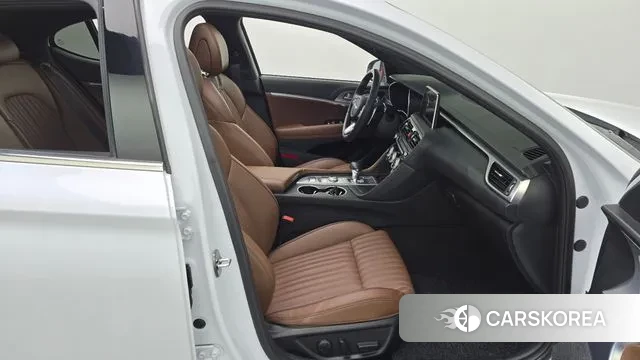 Genesis G70 2019 Белый из Кореи, фото 2