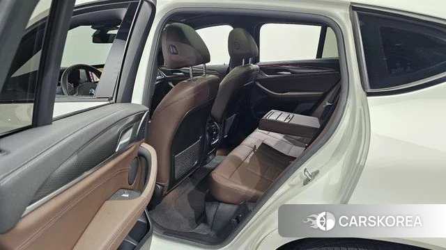 BMW X4 (G02) 2023 Белый из Кореи, фото 2