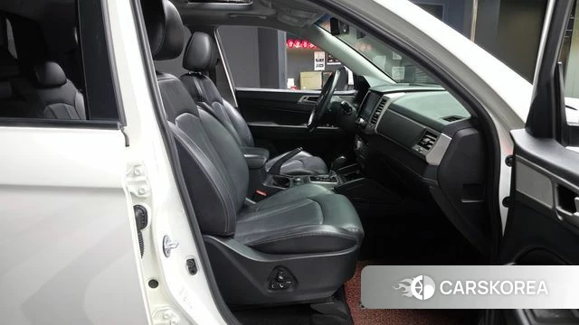 Ssangyong Rexton Sports 2018 Белый из Кореи, фото 2