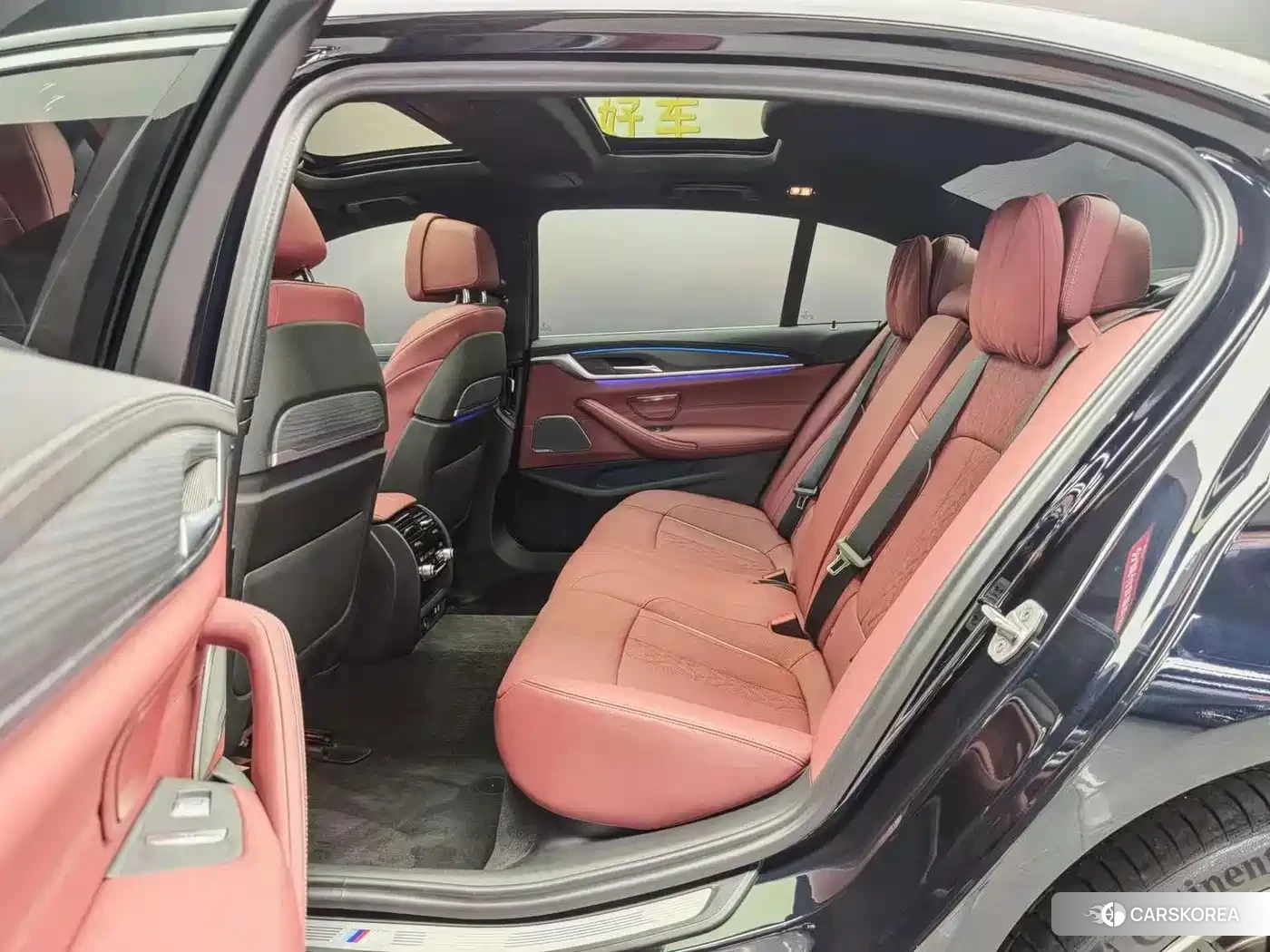 BMW 5 series 2023 Черный из Китая, фото 2