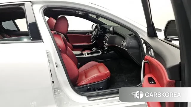 Kia Stinger 2020 Белый из Кореи, фото 2