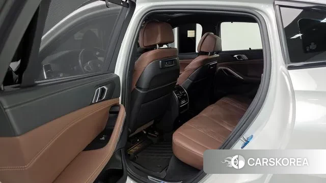 BMW X6 (G06) 2022 Белый из Кореи, фото 2
