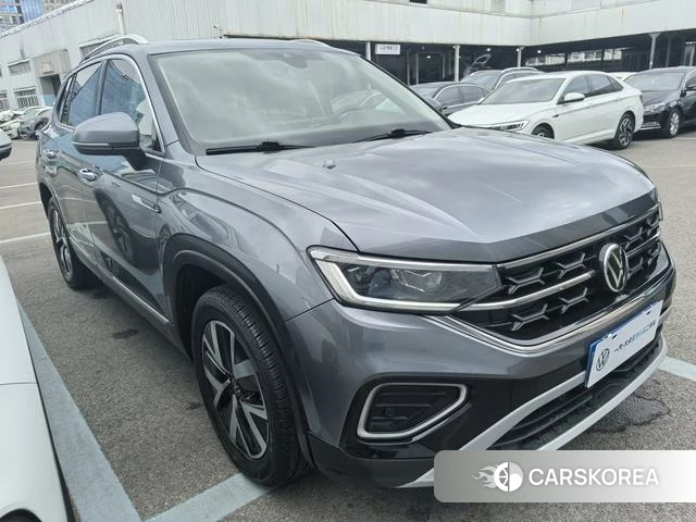 Volkswagen Tanyue 2024 Темно-серый из Китая, фото 2