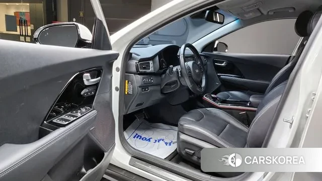 Kia Niro EV 2021 Белый из Кореи, фото 2