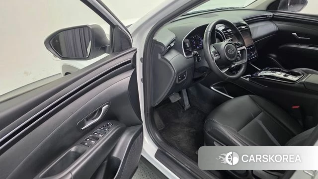 Hyundai Tucson (NX4) 2022 Белый из Кореи, фото 2