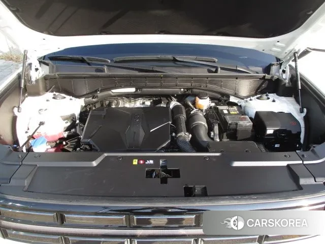 Hyundai Santa Fe (MX5) 2024 Белый из Кореи, фото 2