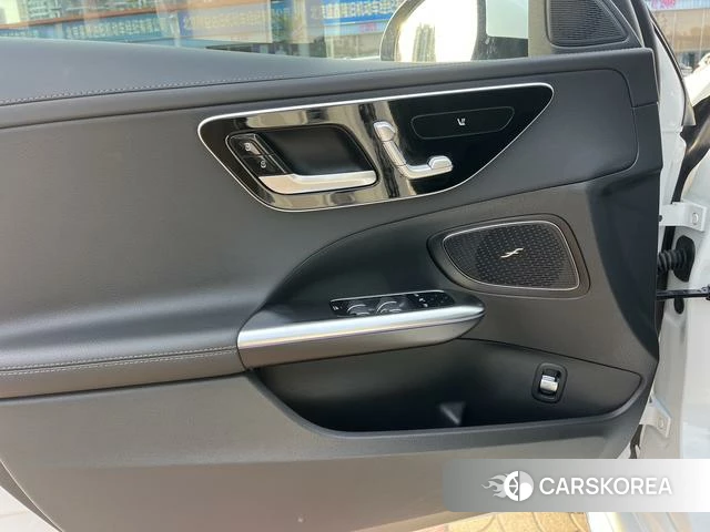 Mercedes-Benz Class C 2024 Белый из Китая, фото 2