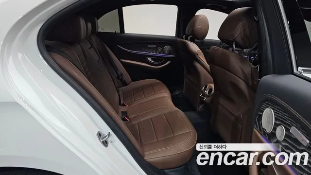 Mercedes-Benz E-Class W213 2023 Белый из Кореи, фото 2