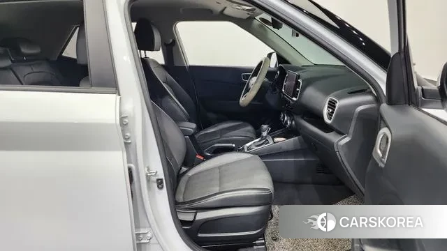 Hyundai Venue 2021 Белый из Кореи, фото 2