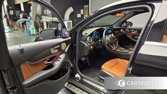 Mercedes-Benz GLC-Class X253 2020 Черный из Кореи, фото 2