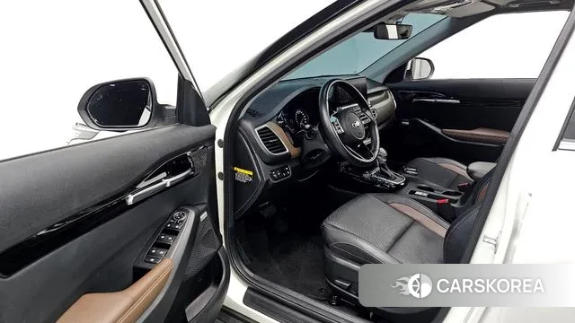 Kia Seltos 2020 Белый из Кореи, фото 2