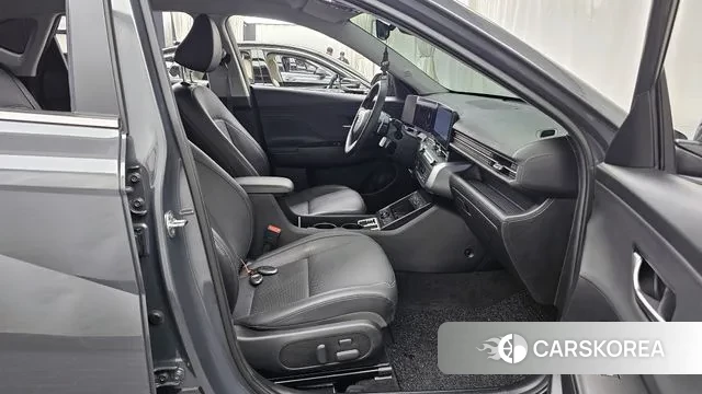 Hyundai Kona (SX2) 2024 Серый из Кореи, фото 2