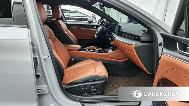 Kia The New K5 Hybrid 3rd generation 2024 Серебристо-серый из Кореи, фото 2