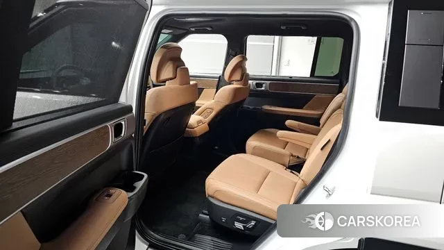 Hyundai Santa Fe (MX5) 2024 Белый из Кореи, фото 2