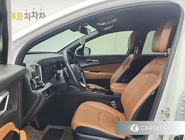 Kia Sportage 5th Generation Hybrid 2023 Белый из Кореи, фото 2