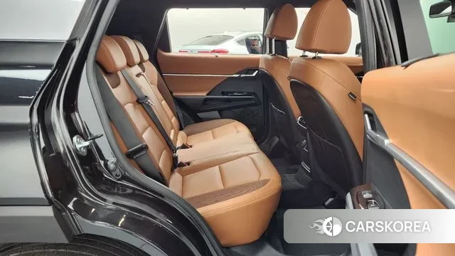 Ssangyong Torres 2023 Черный из Кореи, фото 2