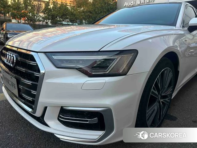 Audi A6L 2020 Белый из Китая, фото 2