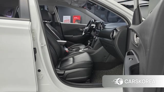 Hyundai Kona 2018 Белый из Кореи, фото 2