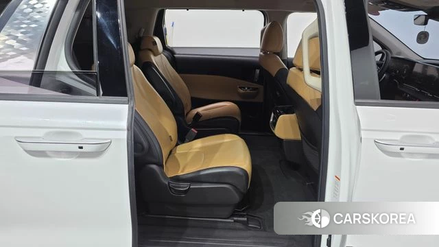 Kia Carnival 4th generation 2020 Белый из Кореи, фото 2