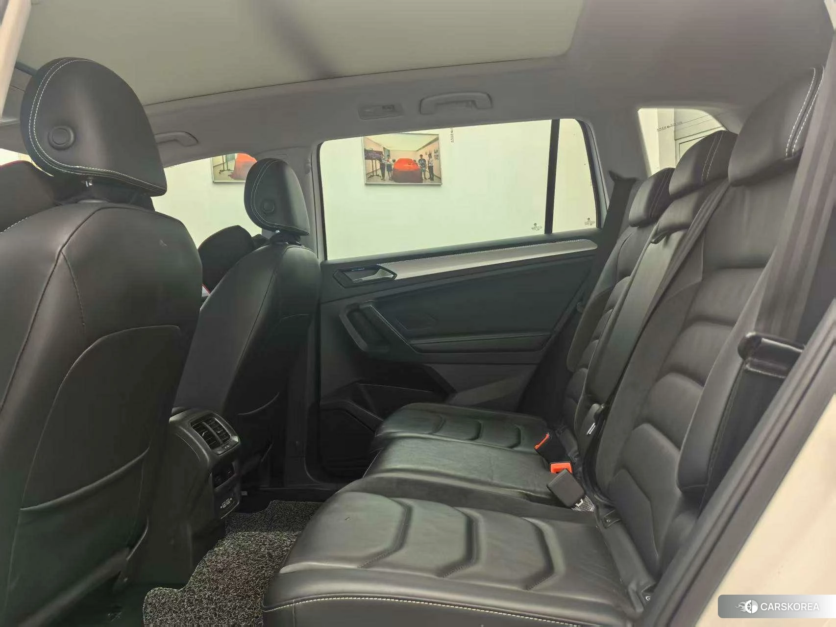 Volkswagen Tiguan L 2019 Белый из Китая, фото 2