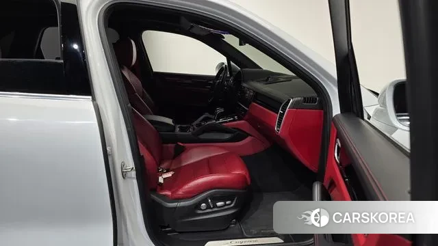 Porsche Cayenne (PO536) 2021 Белый из Кореи, фото 2