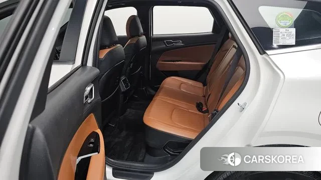 Kia Sportage 5th Generation Hybrid 2022 Белый из Кореи, фото 2