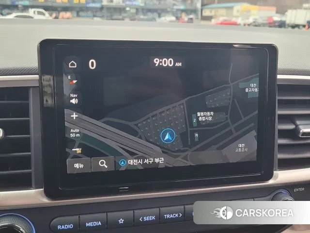 Hyundai Venue 2023 Белый из Кореи, фото 2