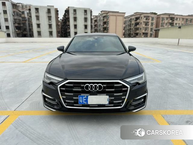 Audi A6L 2025 Черный из Китая, фото 2