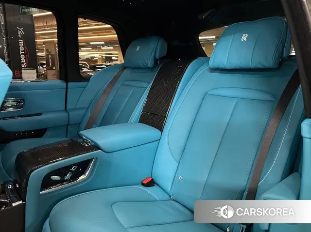 Rolls-Royce Cullinan 2023 Черный из Кореи, фото 2