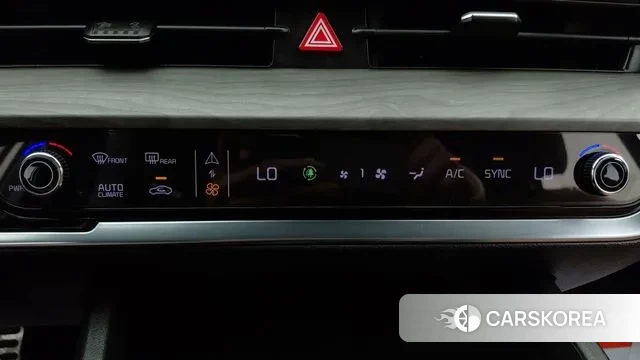 Kia Sportage 5th Generation 2023 Белый из Кореи, фото 2