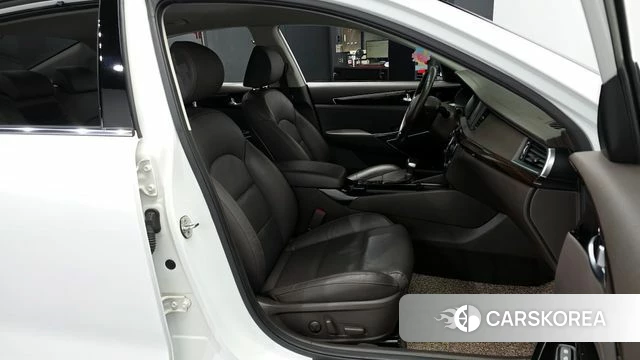 Kia Come New K7 2019 Белый из Кореи, фото 2