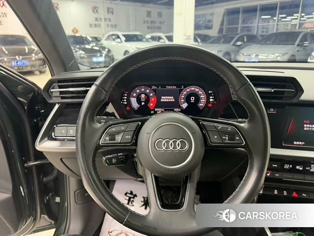 Audi A3 2023 Зеленый из Китая, фото 2