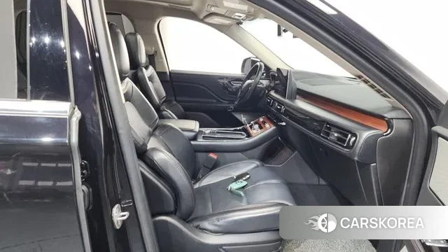 Lincoln Aviator 2nd generation 2020 Черный из Кореи, фото 2