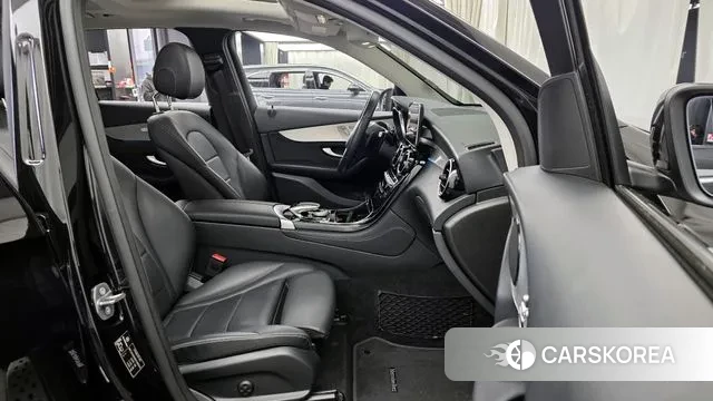 Mercedes-Benz GLC-Class X253 2019 Черный из Кореи, фото 2