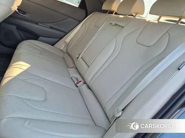 Hyundai The New Avante (CN7) 2024 Серый из Кореи, фото 2