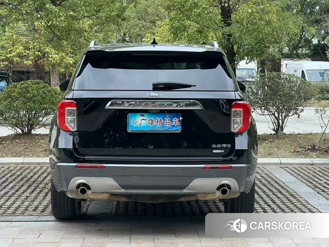 Ford Explorer 2021 Черный из Китая, фото 2