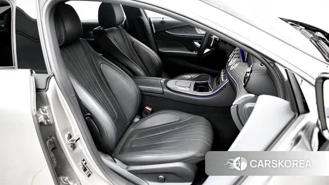 Mercedes-Benz CLS-Class C257 2022 Серебристо-серый из Кореи, фото 2