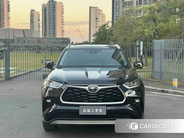 Toyota Highlander 2023 Черный из Китая, фото 2