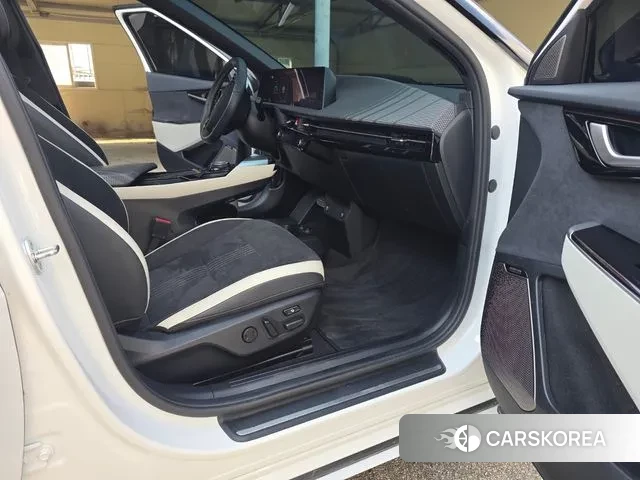 Kia EV6 2022 Белый из Кореи, фото 2