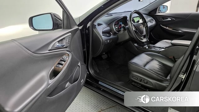 Chevrolet (GM Daewoo) All New Malibu 2018 Черный из Кореи, фото 2